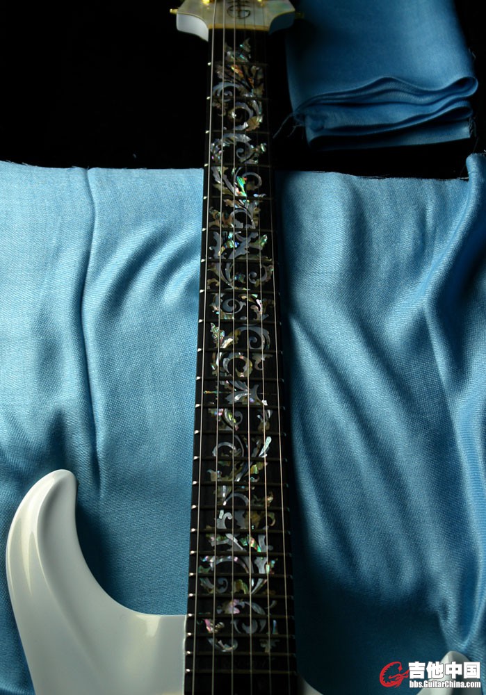 Warrior Custom Shop_4.jpg